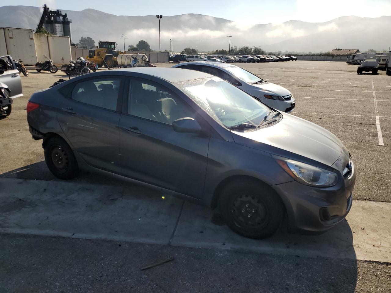 2013 Hyundai Accent VIN KMHCT4AE3DU367152 Copart auction photo, rear end / minor dent/scratches damage thumbnail 4