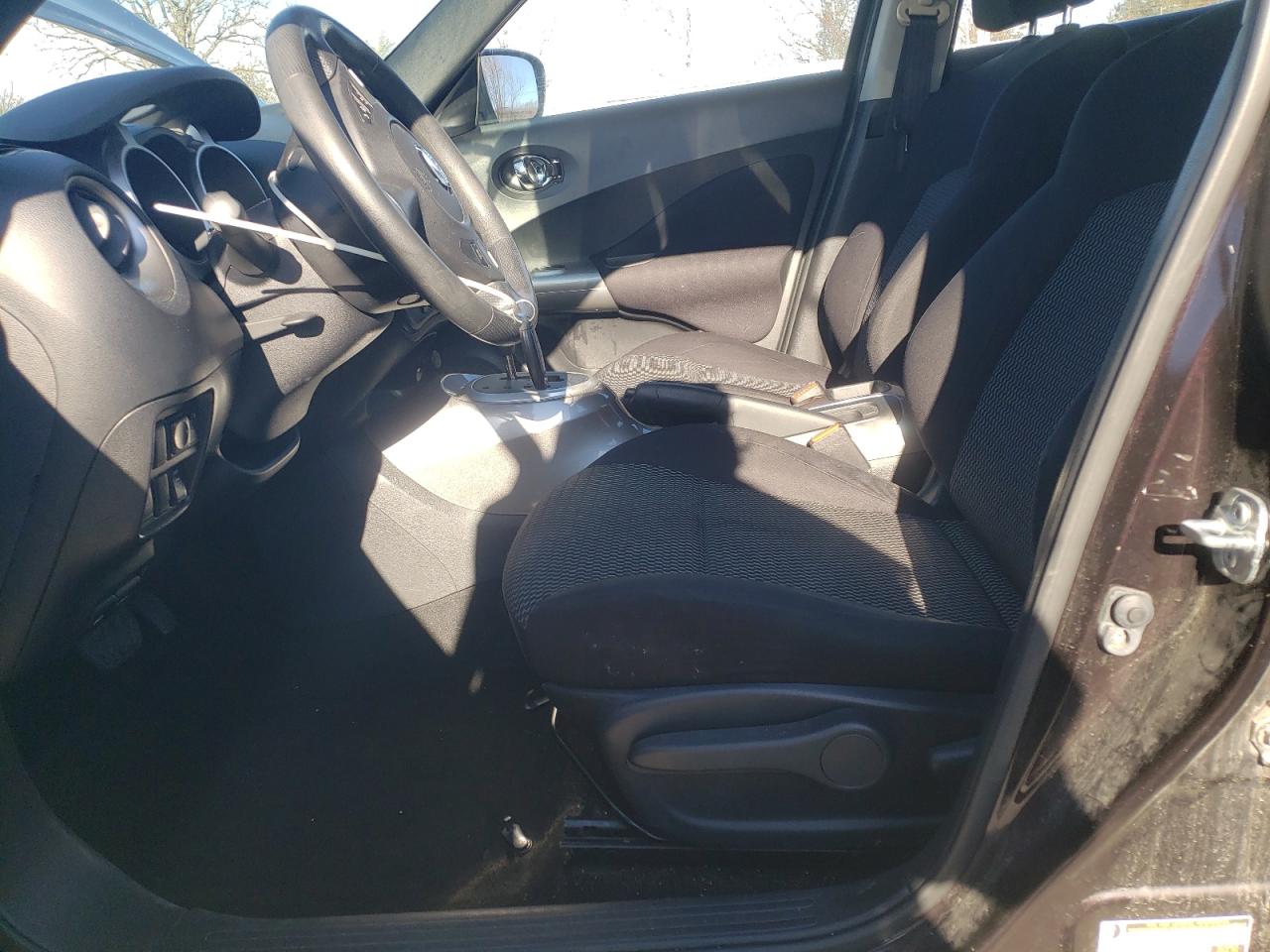 2016 Nissan Juke VIN JN8AF5MV3GT655417 Copart auction photo, side / rear end damage thumbnail 7