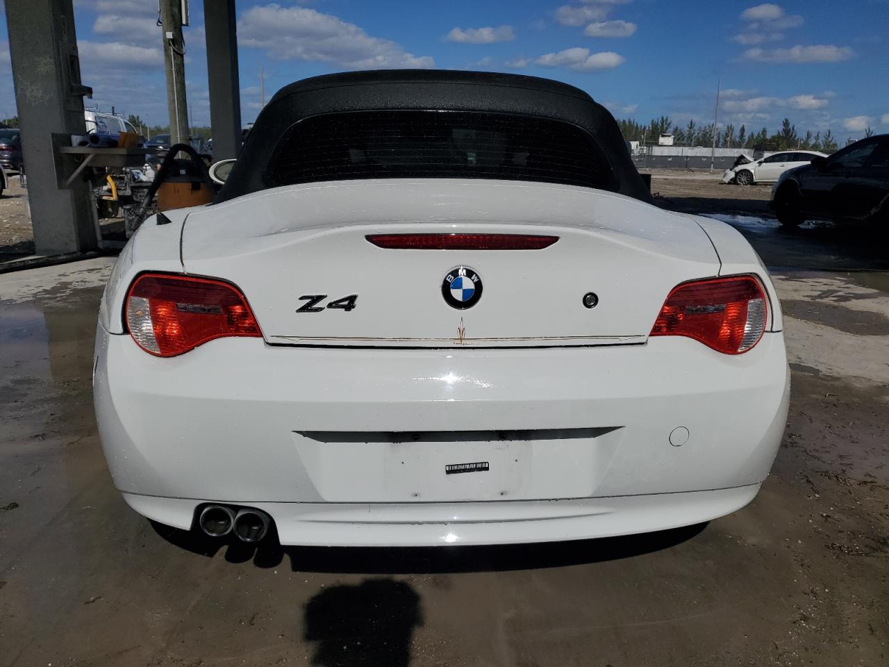 2007 BMW Z4 VIN 4USBU53517LX03501 Copart auction photo, front end / minor dent/scratches damage thumbnail 6