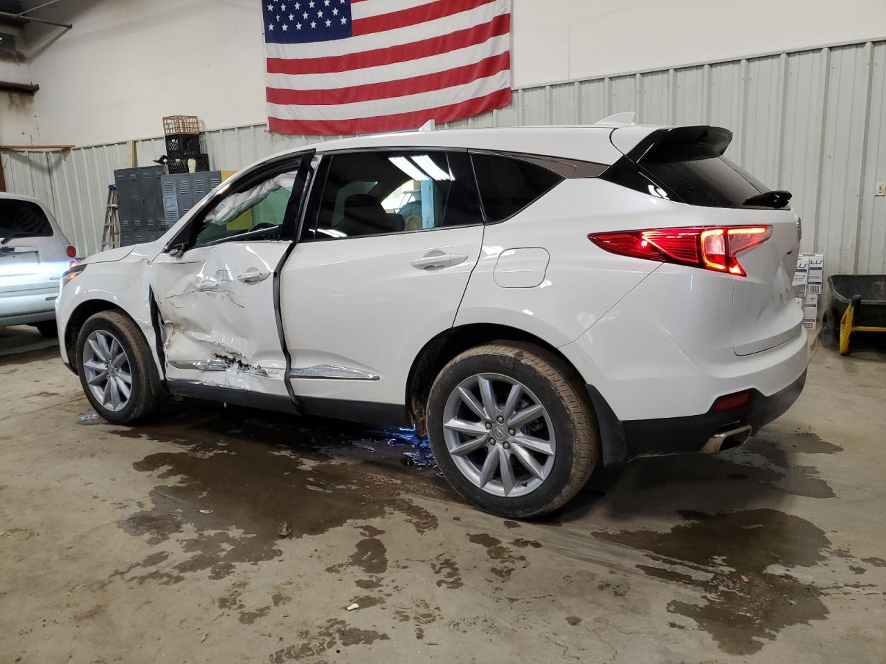 2024 Acura RDX VIN 5J8TC2H39RL030545 Copart auction photo, side / minor dent/scratches damage thumbnail 2