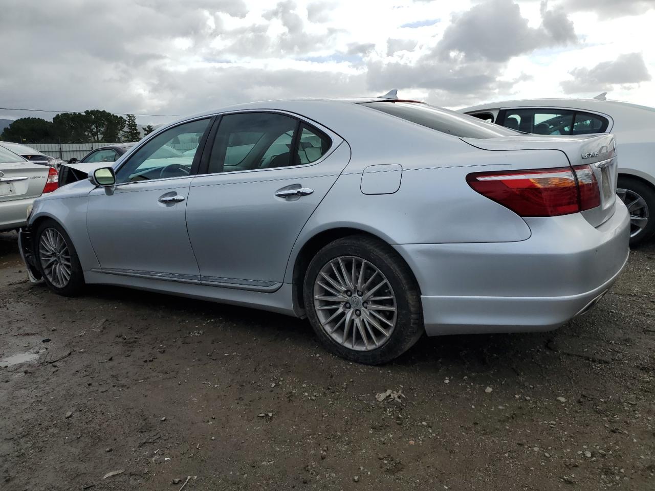 2010 Lexus LS VIN JTHBL5EF8A5092651 Copart auction photo, front end damage thumbnail 2