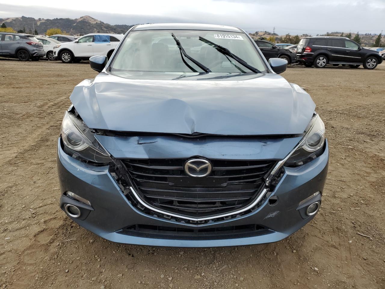 2015 Mazda 3 VIN JM1BM1W38F1240632 Copart auction photo, front end / minor dent/scratches damage thumbnail 5