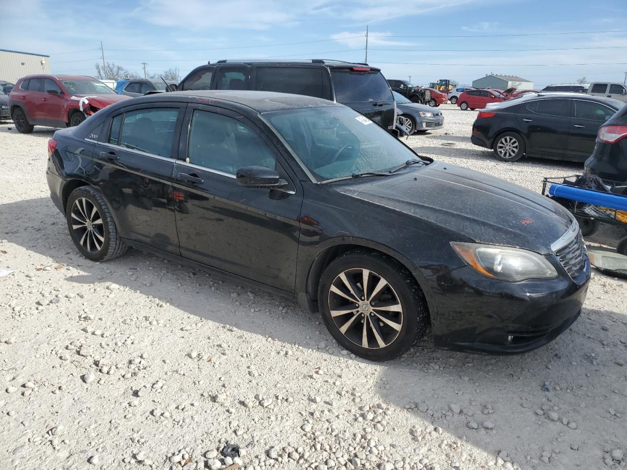 2013 Chrysler 200 VIN 1C3CCBCG5DN574535 Copart auction photo, rear end damage thumbnail 4