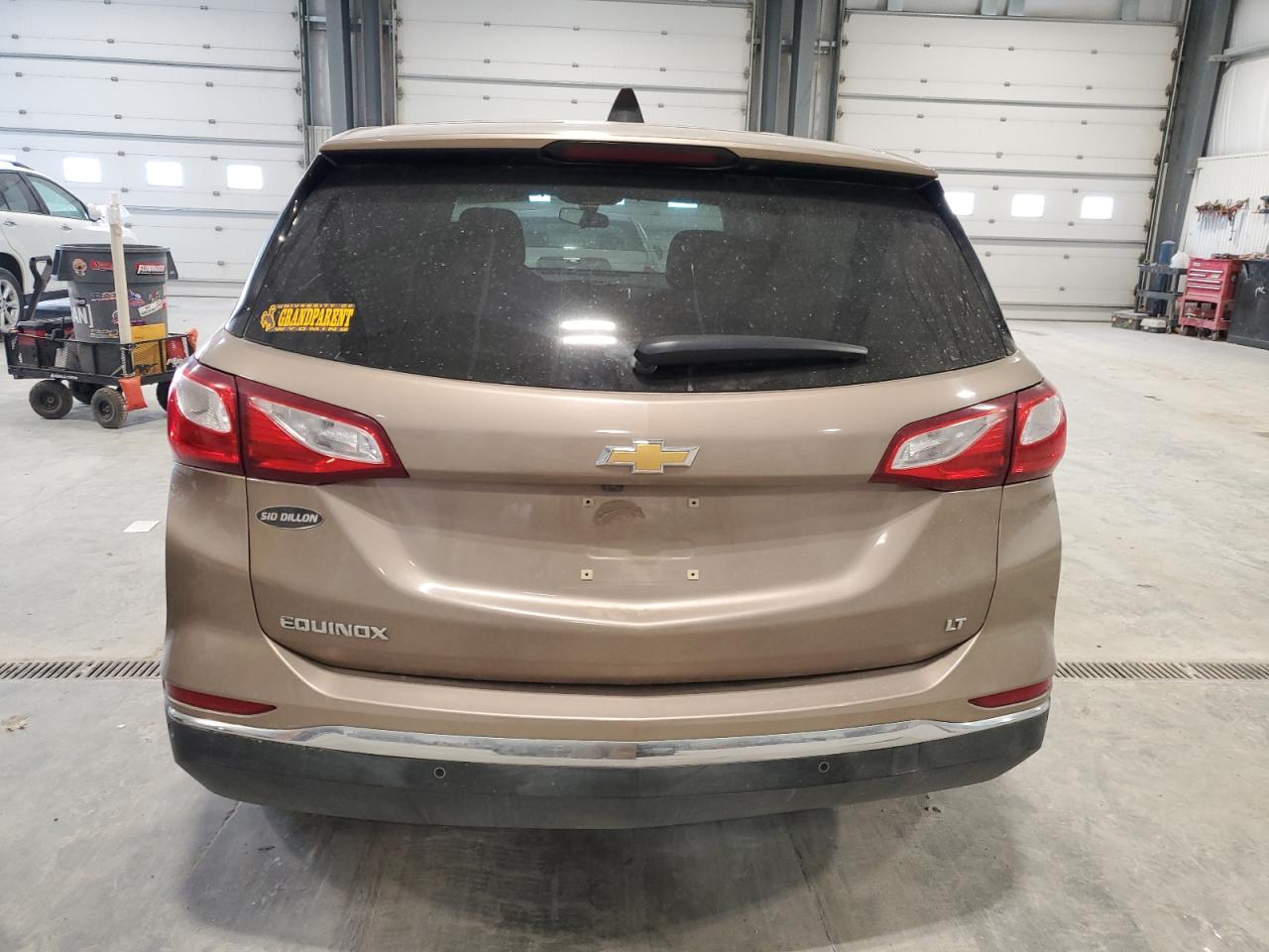 2019 Chevrolet Equinox VIN 2GNAXKEV4K6138321 Copart auction photo, front end damage thumbnail 6