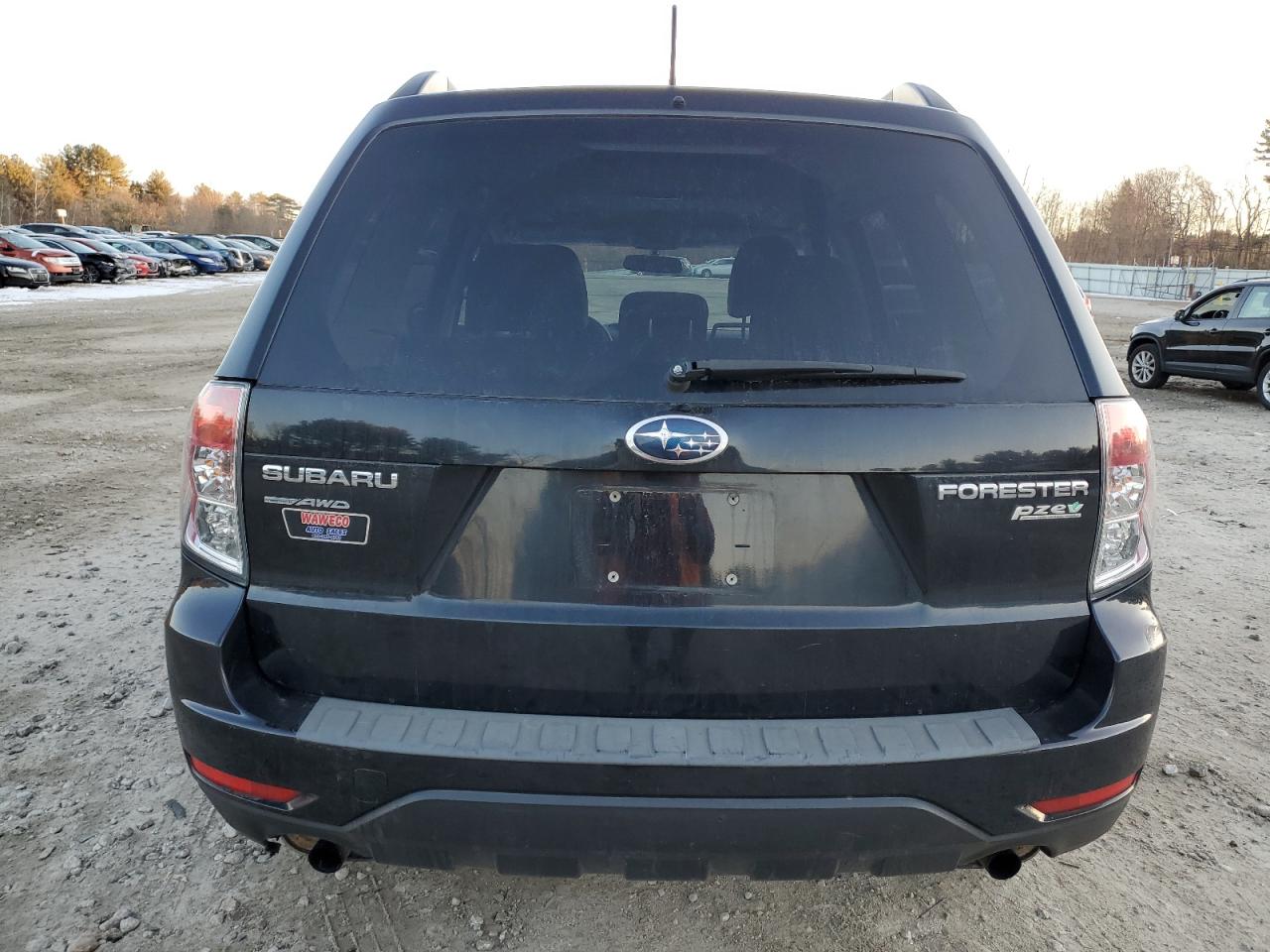 2013 Subaru Forester VIN JF2SHADC1DH402937 Copart auction photo, minor dent/scratches damage thumbnail 6