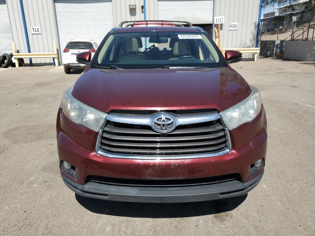 2015 Toyota Highlander VIN 5TDJKRFH2FS177560 Copart auction photo, rear end damage thumbnail 5