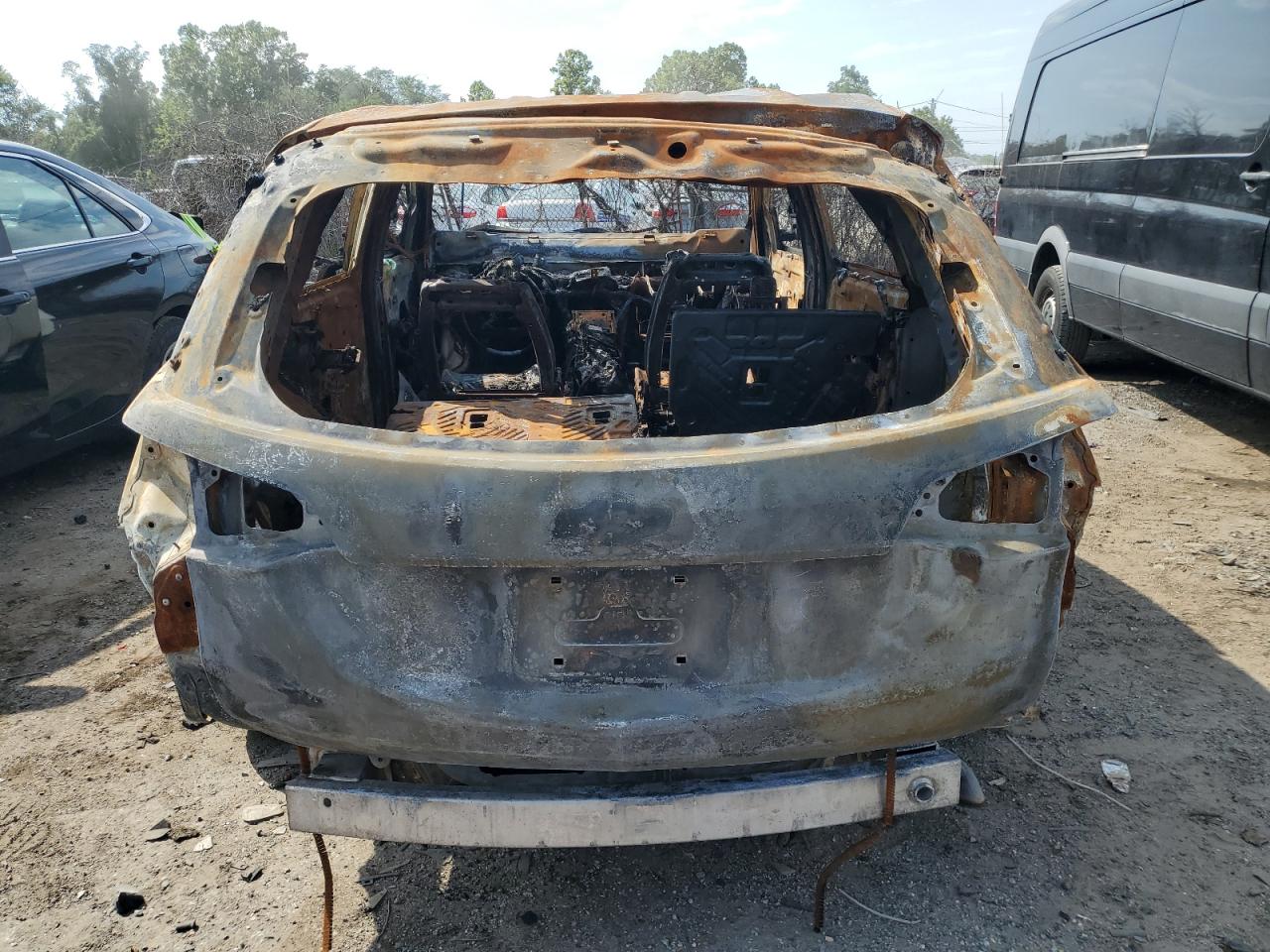 2019 Chevrolet Equinox VIN 3GNAXUEV2KS515709 Copart auction photo, burn - interior damage thumbnail 6