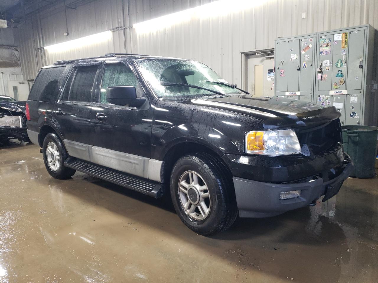 2003 Ford Expedition VIN 1FMPU16L53LB26363 Copart auction photo, front end damage thumbnail 4