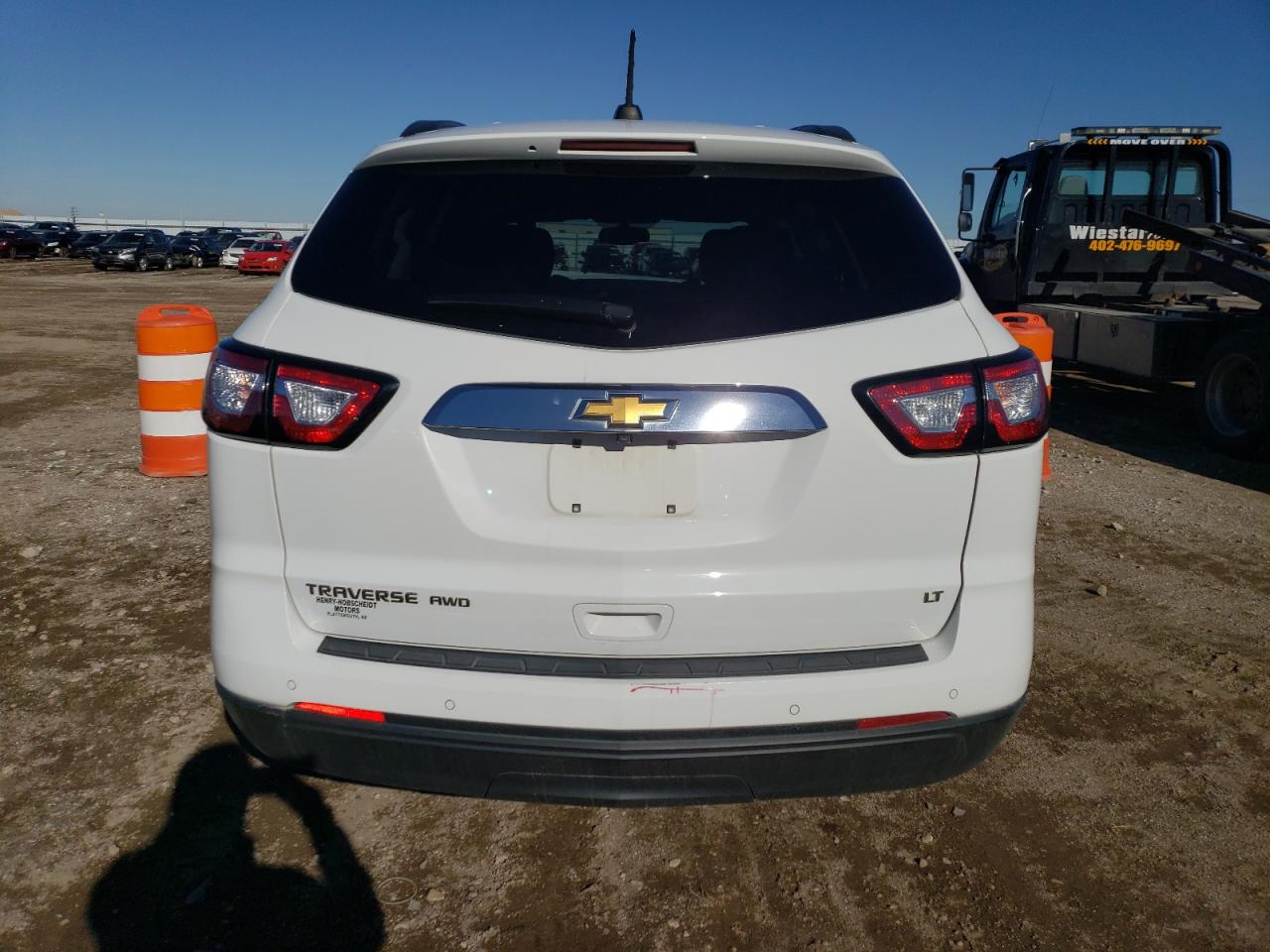 2017 Chevrolet Traverse VIN 1GNKVHKD2HJ318417 Copart auction photo, front end / rear end damage thumbnail 6