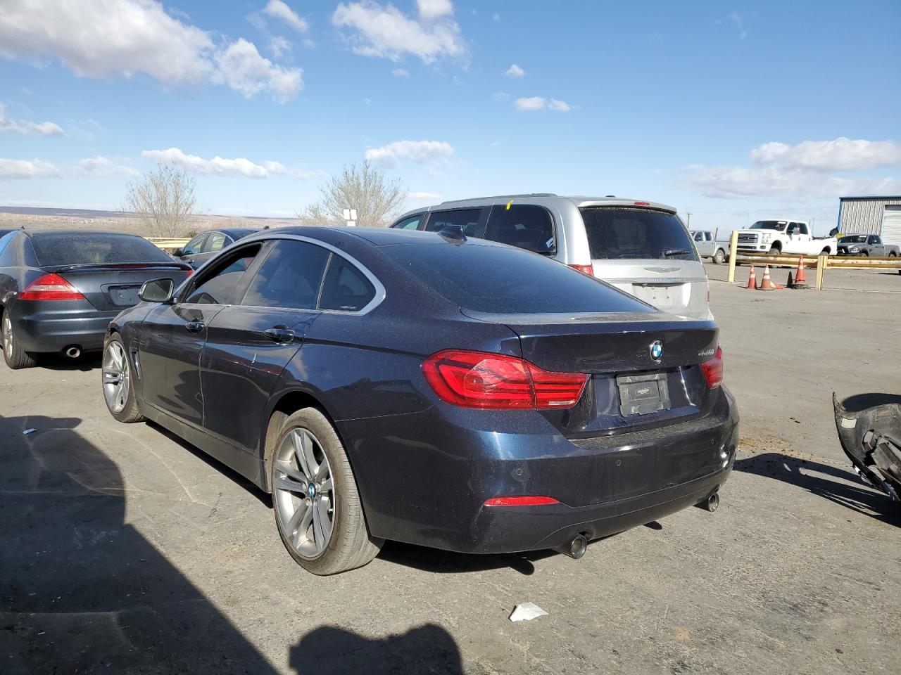 2018 BMW 4er VIN WBA4J5C57JBF07535 Copart auction photo, front end damage thumbnail 2