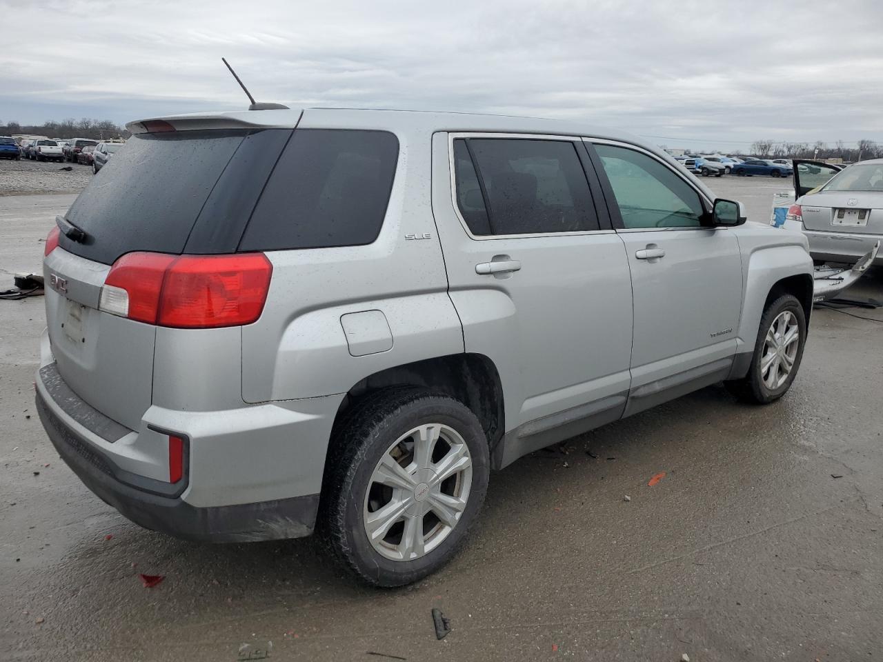 2017 GMC Terrain VIN 2GKALMEK7H6195647 Copart auction photo, front end damage thumbnail 3