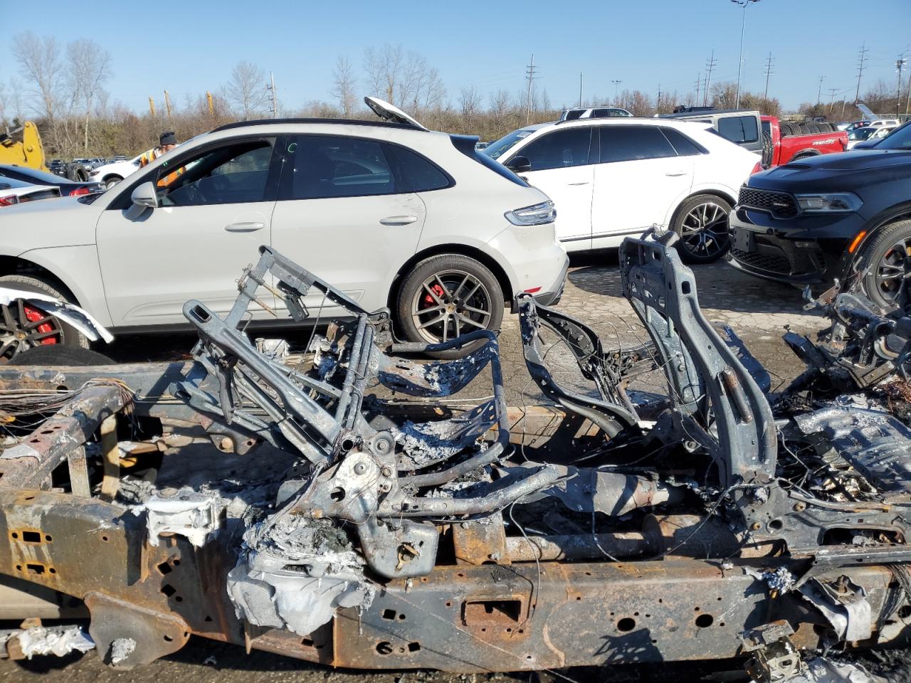 2018 Ford F-150 VIN 1FTFW1E5XJKE09535 Copart auction photo, burn damage thumbnail 10
