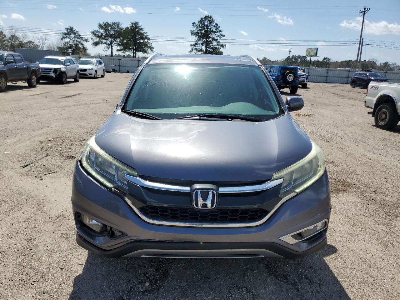 2016 Honda CR-V VIN 2HKRM3H75GH540732 Copart auction photo, side / front end damage thumbnail 5