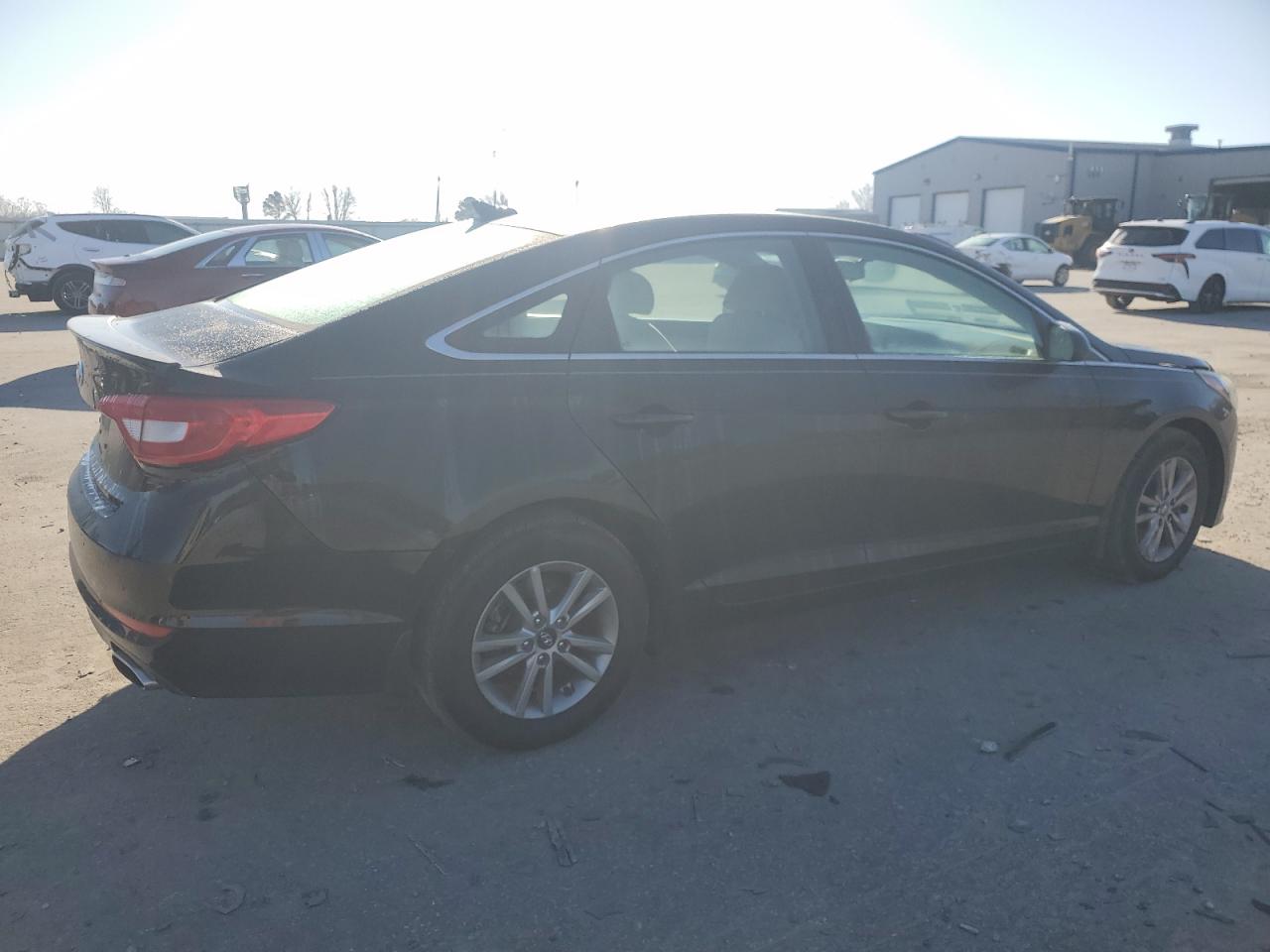 2016 Hyundai Sonata VIN 5NPE24AF7GH299266 Copart auction photo, rear end damage thumbnail 3