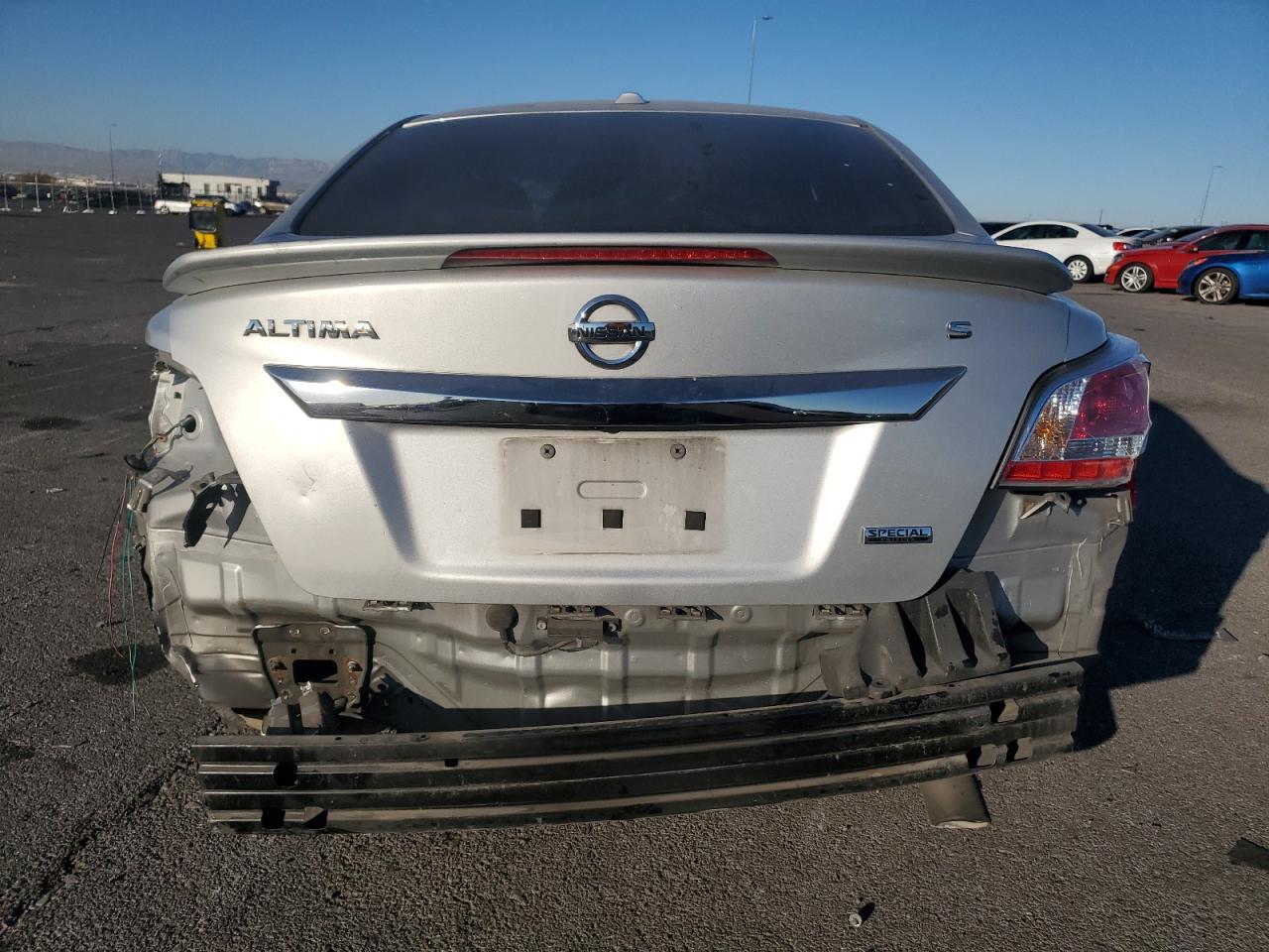 2015 Nissan Altima VIN 1N4AL3AP8FC482920 Copart auction photo, all over / frame damage damage thumbnail 6