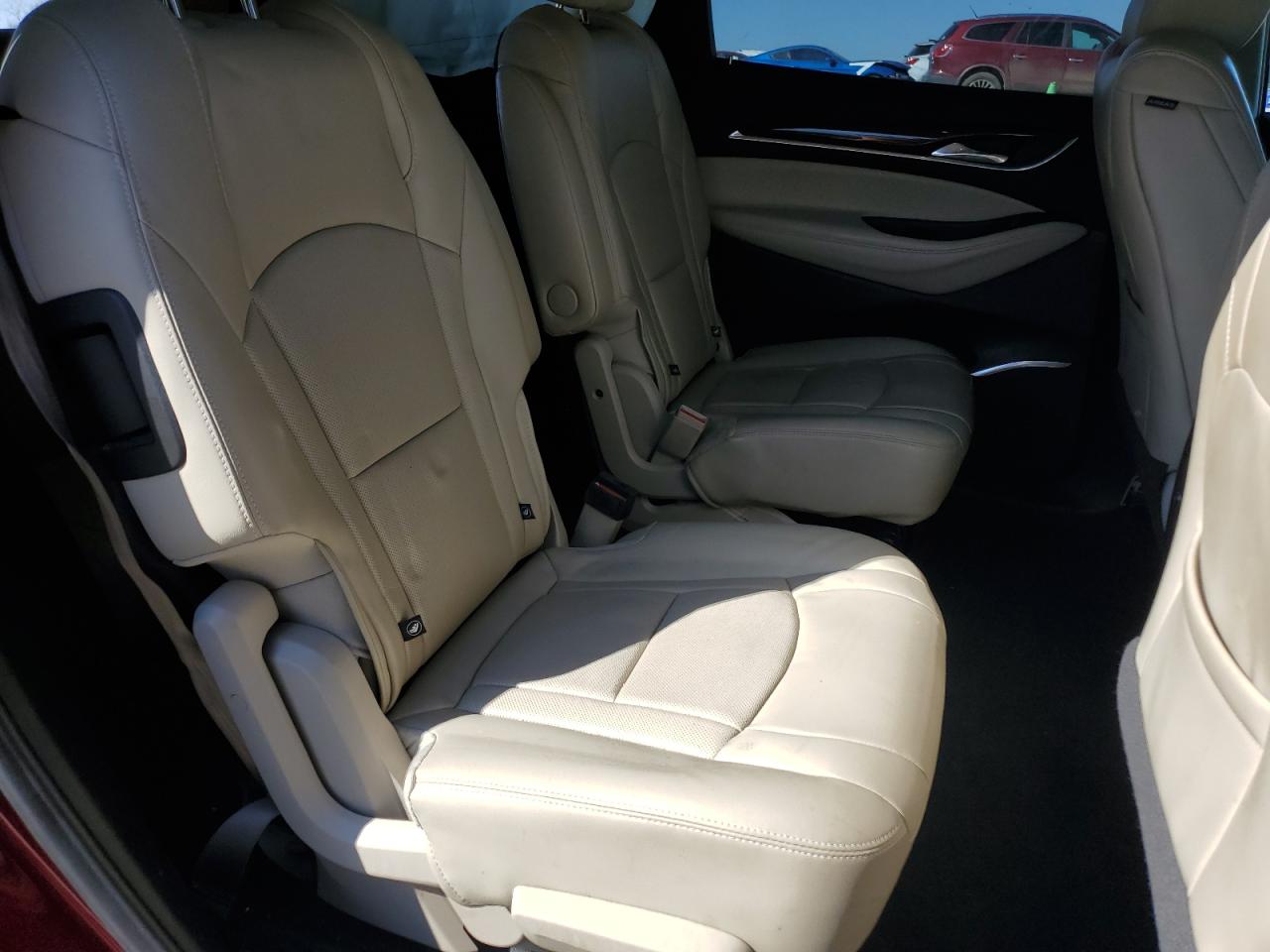 2018 Buick Enclave VIN 5GAERBKW0JJ257133 Copart auction photo, front end / side damage thumbnail 11