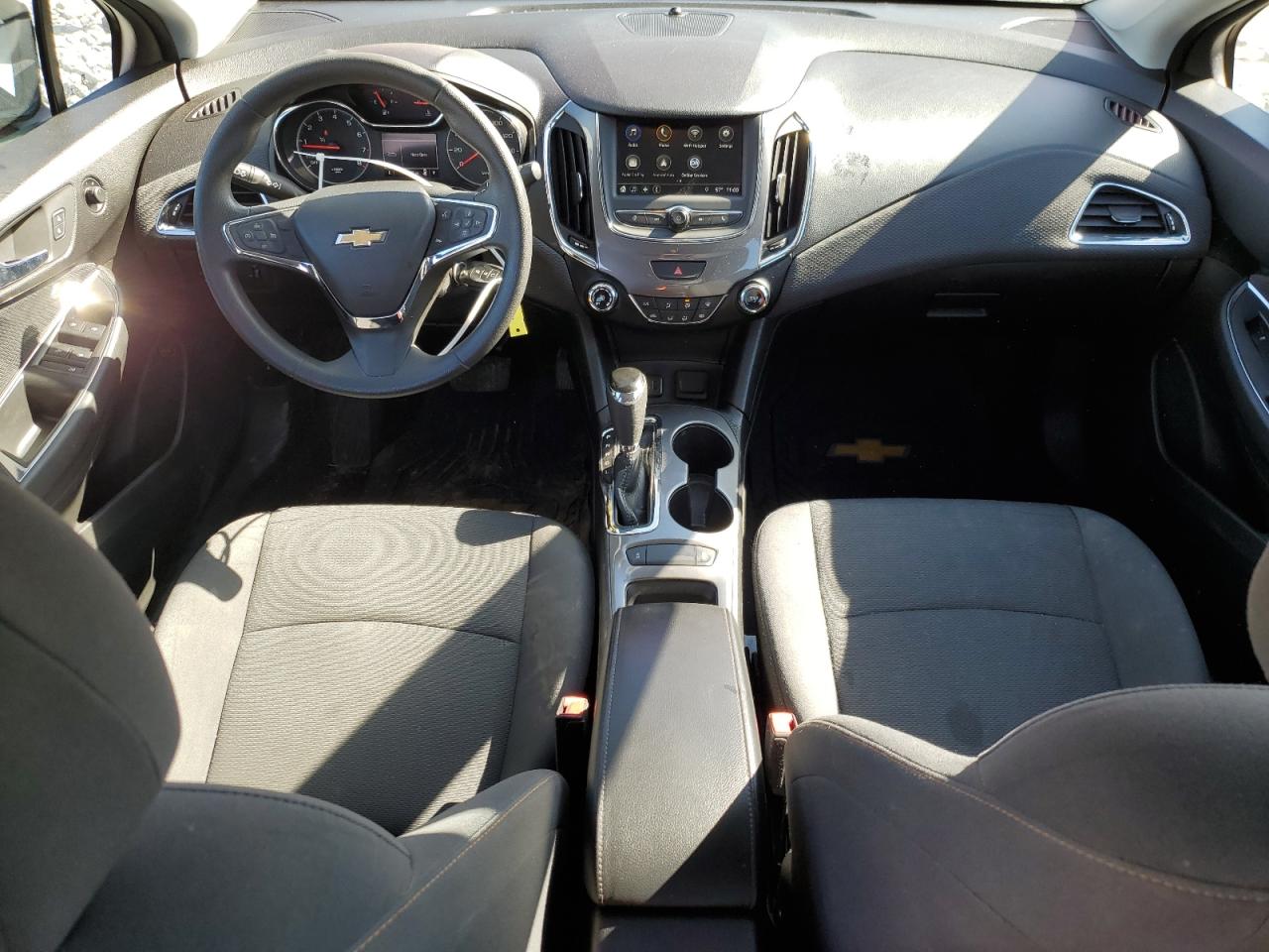 2019 Chevrolet Cruze VIN 1G1BJ5SM7K7104684 Copart auction photo, front end damage thumbnail 8