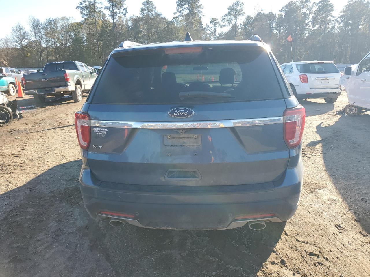 2018 Ford Explorer VIN 1FM5K7D88JGA41702 Copart auction photo, all over damage thumbnail 6