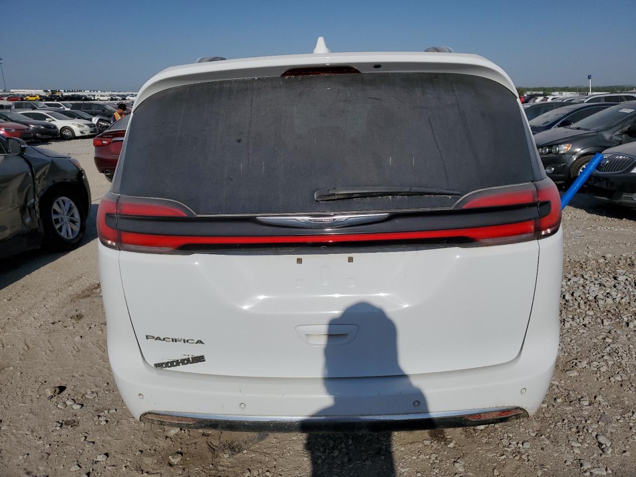 2021 Chrysler Pacifica VIN 2C4RC1BG2MR574402 Copart auction photo, front end / hail damage thumbnail 6