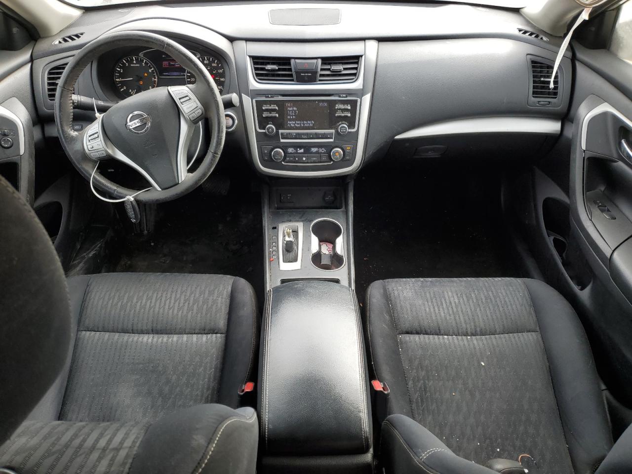 2017 Nissan Altima VIN 1N4AL3AP4HC211808 Copart auction photo, rear end / side damage thumbnail 8