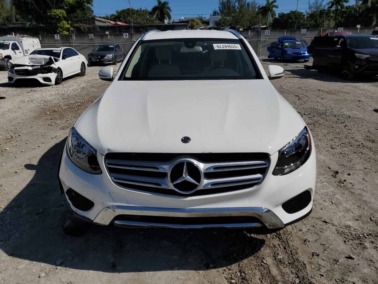 2019 Mercedes-Benz GLC VIN WDC0G4JB2KV187468 Copart auction photo, side / front end damage thumbnail 5