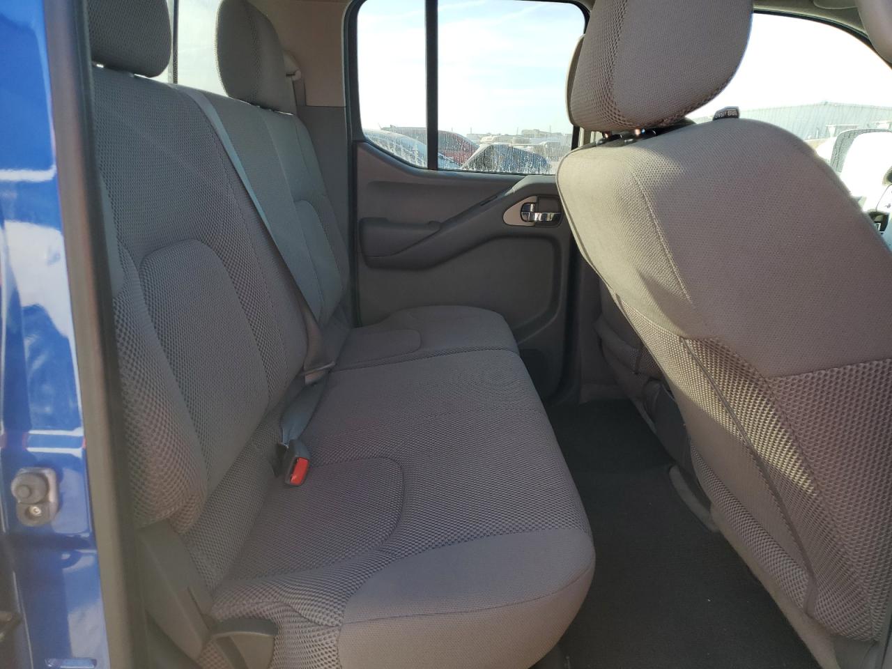 2015 Nissan Navara (Frontier) VIN 1N6AD0ERXFN715201 Copart auction photo, rear end / front end damage thumbnail 10