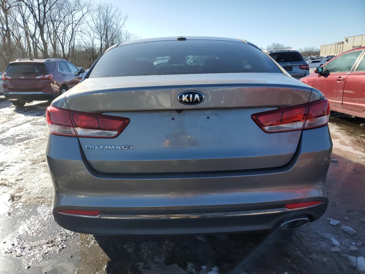 2016 KIA Optima VIN 5XXGT4L32GG057649 Copart auction photo, minor dent/scratches damage thumbnail 6