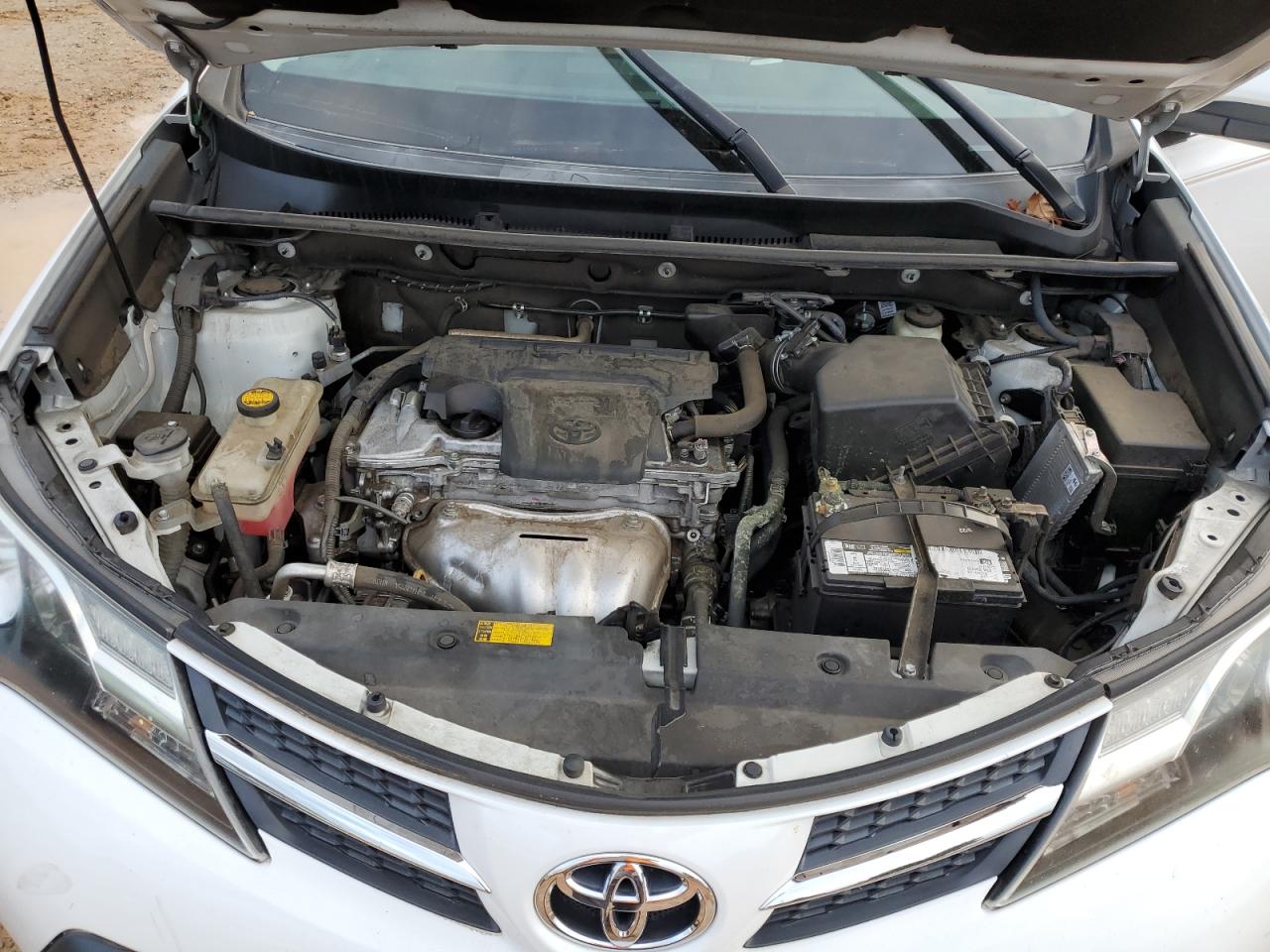 2015 Toyota RAV 4 VIN 2T3WFREV2FW216485 Copart auction photo, rear end damage thumbnail 12