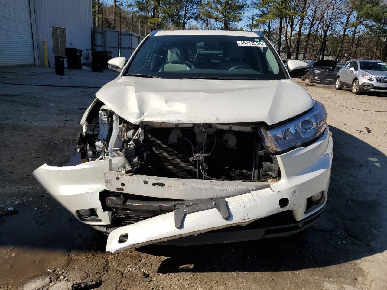 2015 Toyota Highlander VIN 5TDJKRFHXFS181307 Copart auction photo, front end damage thumbnail 5