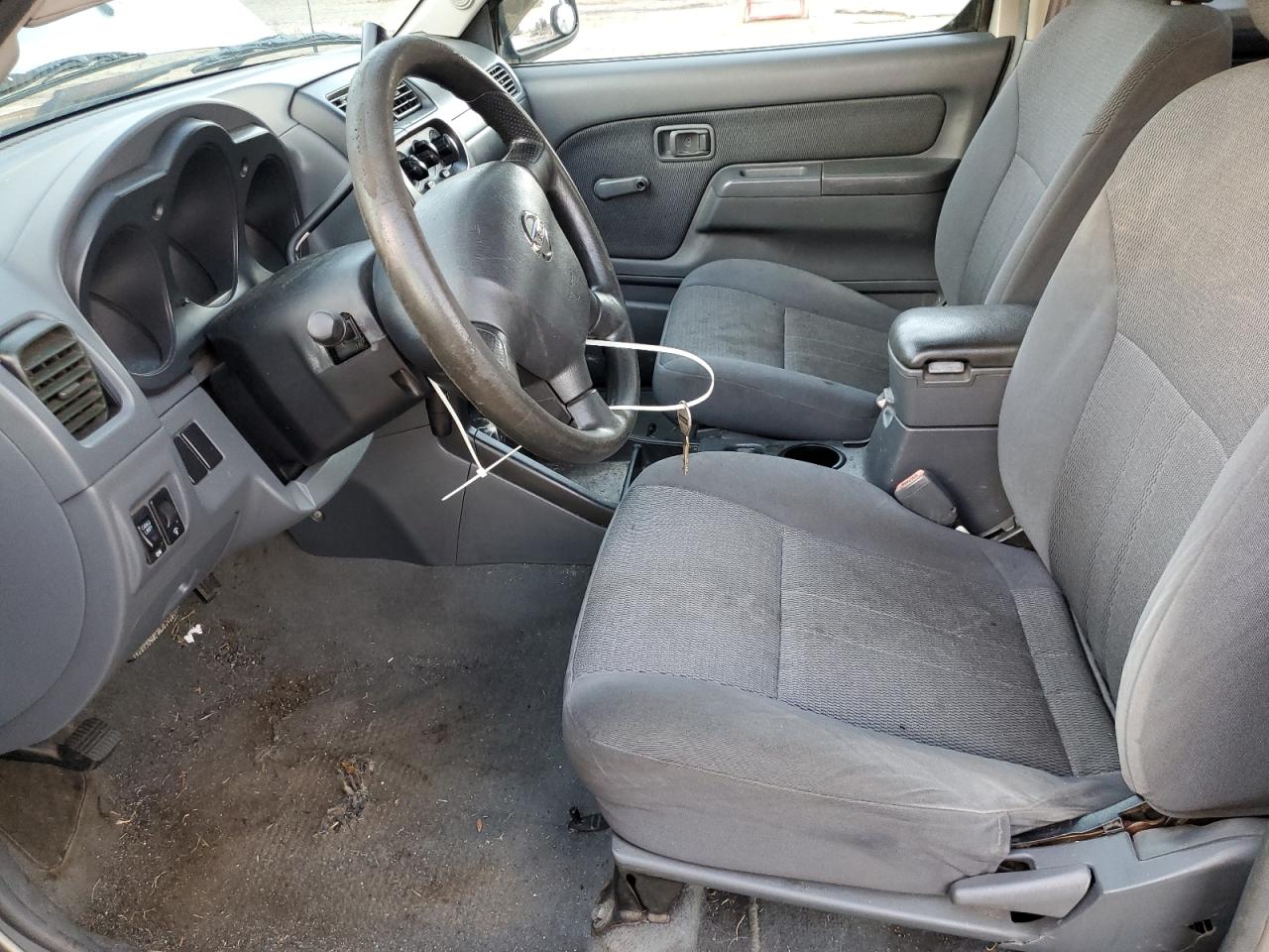 2002 Nissan Navara (Frontier) VIN 1N6DD26SX2C392607 Copart auction photo, front end / minor dent/scratches damage thumbnail 7