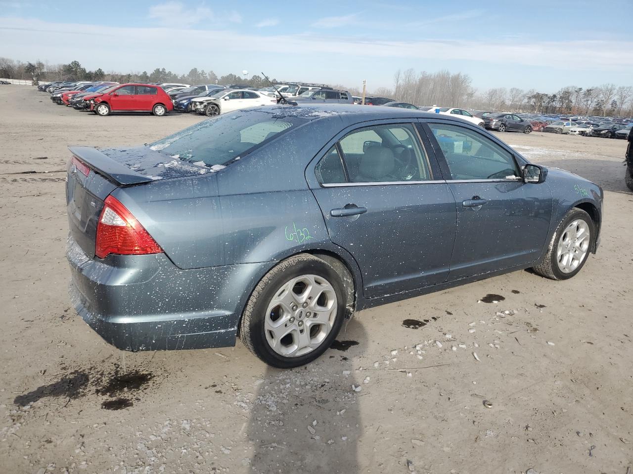 2011 Ford Fusion VIN 3FAHP0HA9BR218104 Copart auction photo, rear end / minor dent/scratches damage thumbnail 3