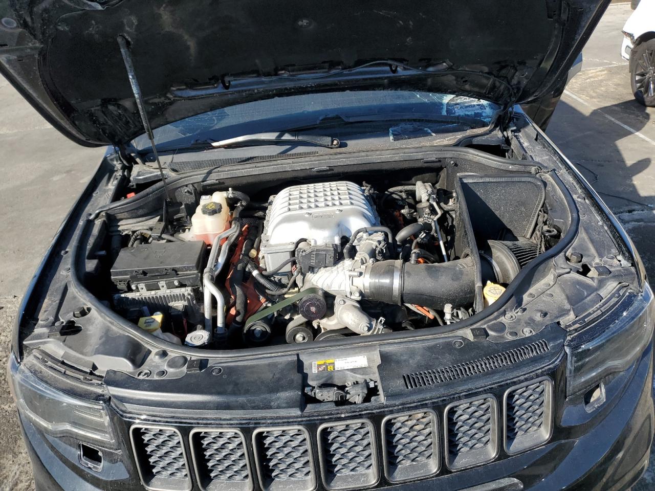 2020 Jeep Grand Cherokee VIN 1C4RJFN9XLC366324 Copart auction photo, vandalism damage thumbnail 12