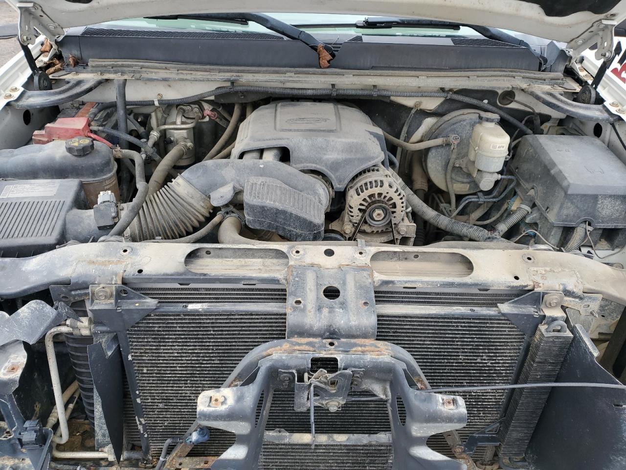 2011 GMC Sierra VIN 1GTR2TEA4BZ392886 Copart auction photo, front end / side damage thumbnail 12