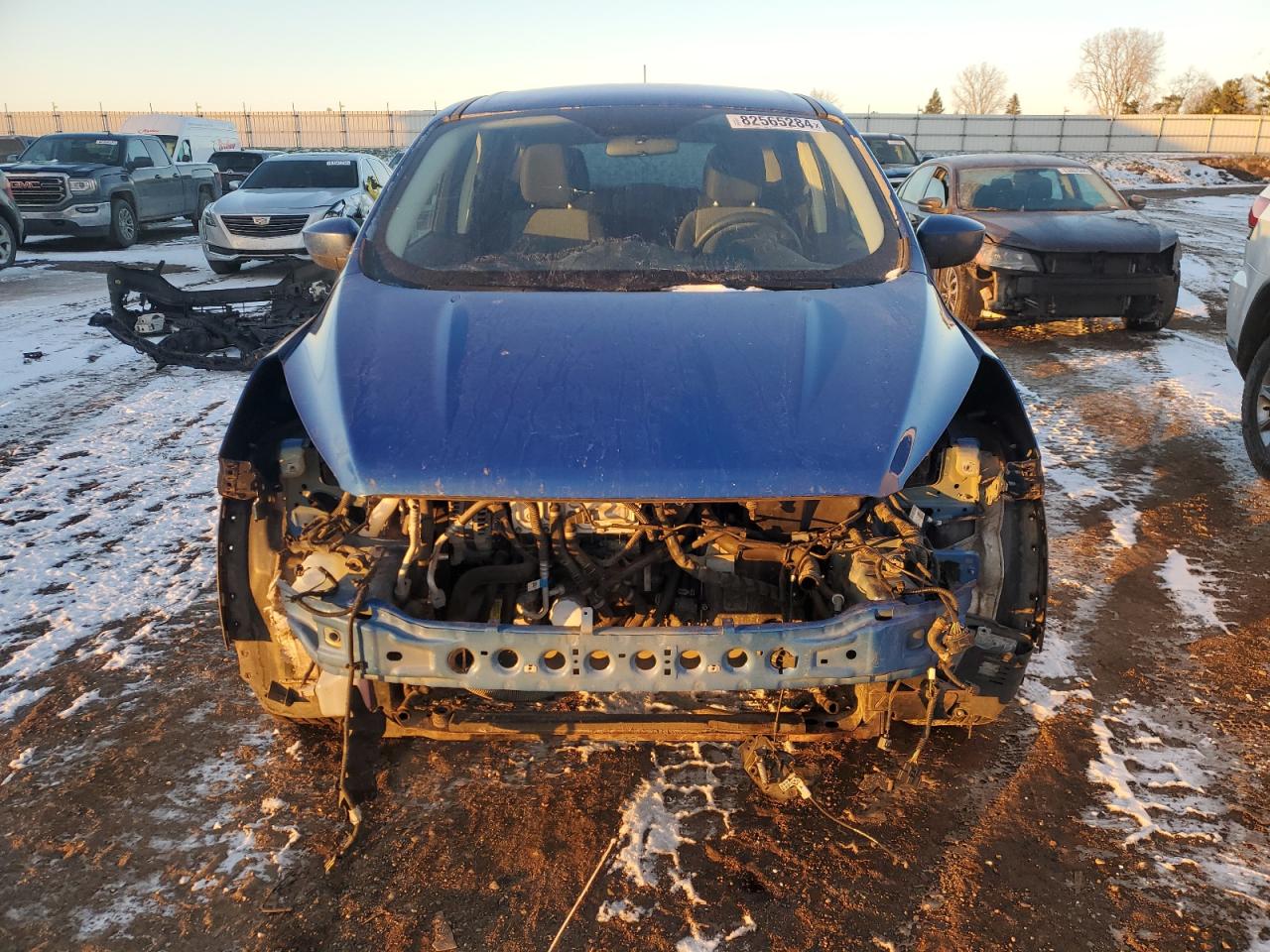 2017 Ford Escape VIN 1FMCU0GD3HUD92367 Copart auction photo, partial repair damage thumbnail 5