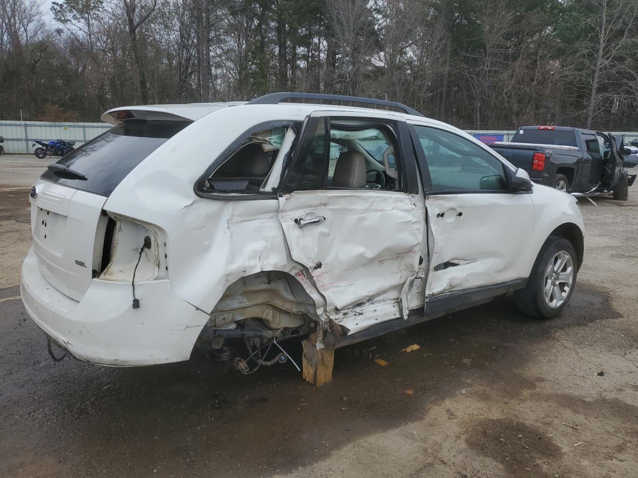 2011 Ford Edge VIN 2FMDK3JC7BBB37259 Copart auction photo, side / rear end damage thumbnail 3