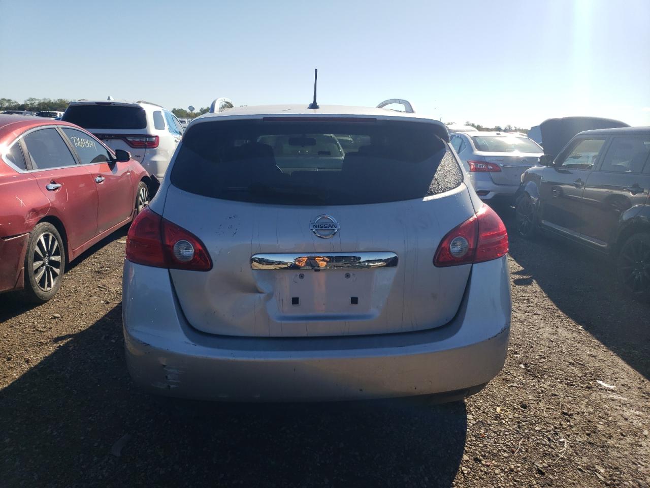 2015 Nissan Rogue VIN JN8AS5MV8FW751066 Copart auction photo, side / front end damage thumbnail 6