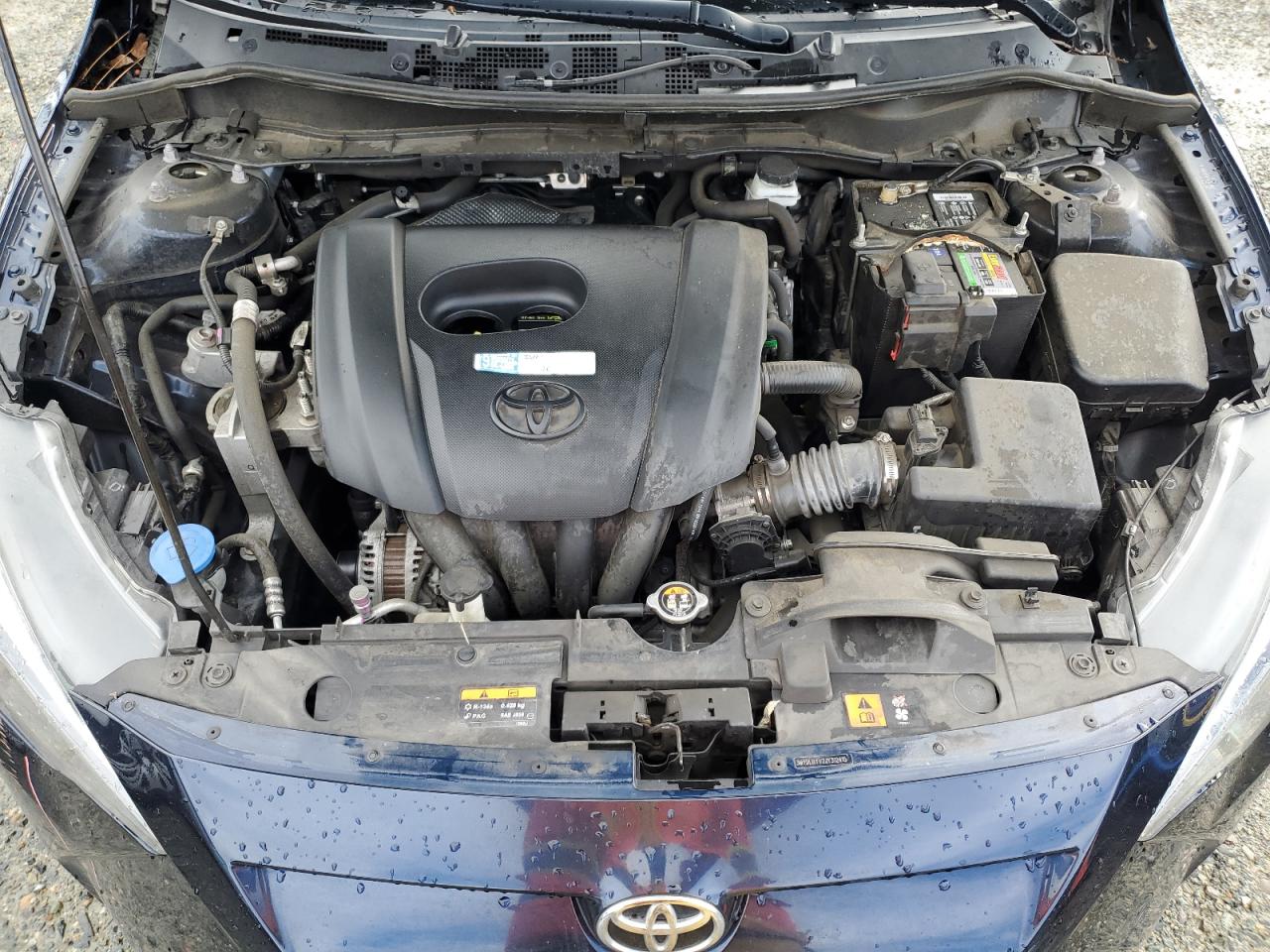 2018 Toyota Yaris VIN 3MYDLBYV2JY312415 Copart auction photo, rear end / minor dent/scratches damage thumbnail 11