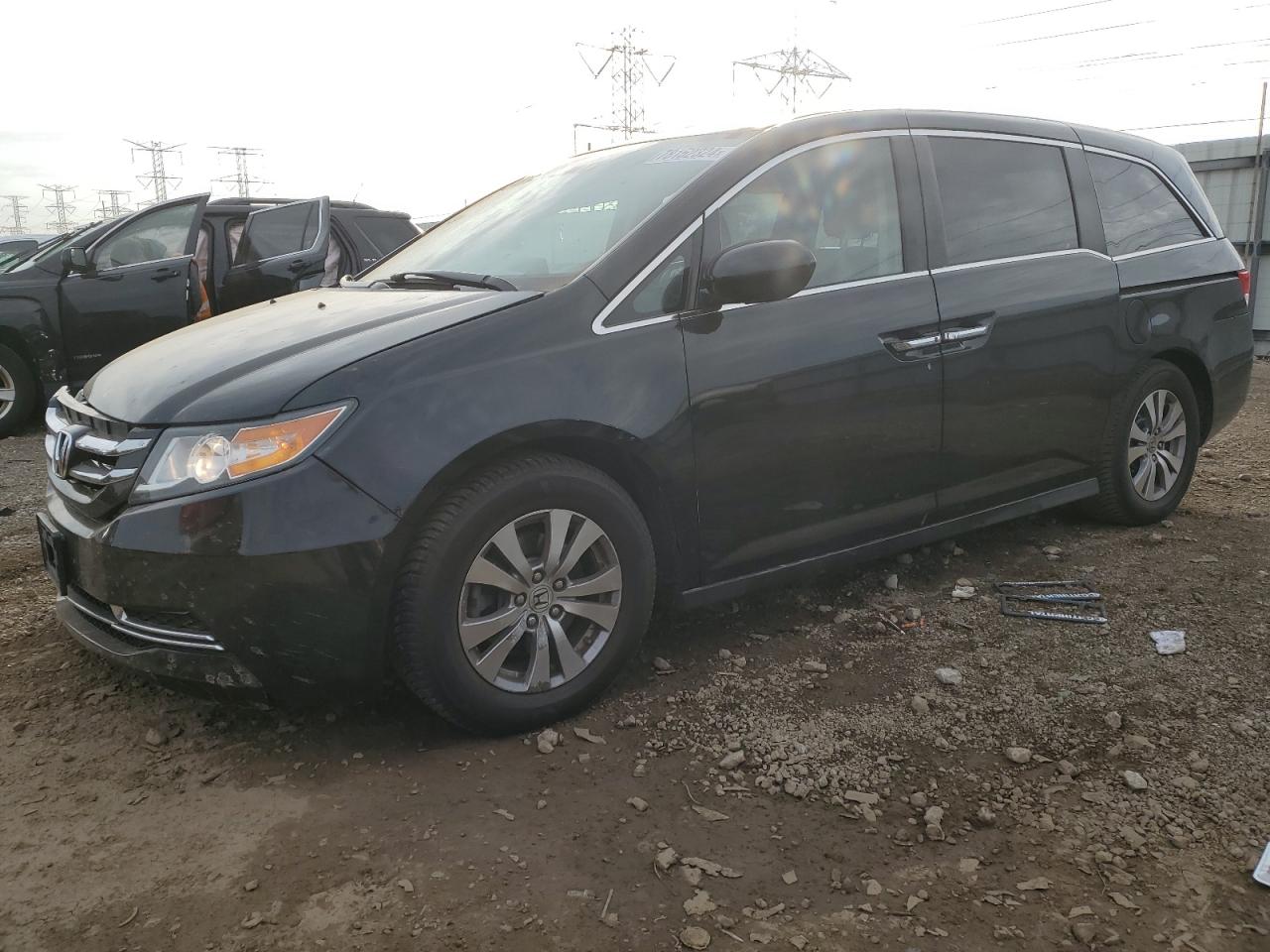 2015 Honda Odyssey VIN 5FNRL5H67FB049193