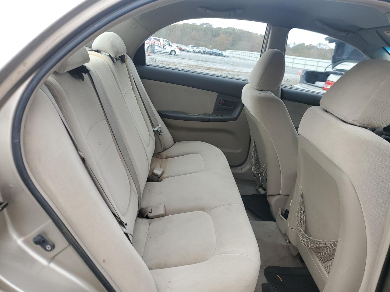 2006 KIA Spectra VIN KNAFE121465285575 Copart auction photo, front end / minor dent/scratches damage thumbnail 10