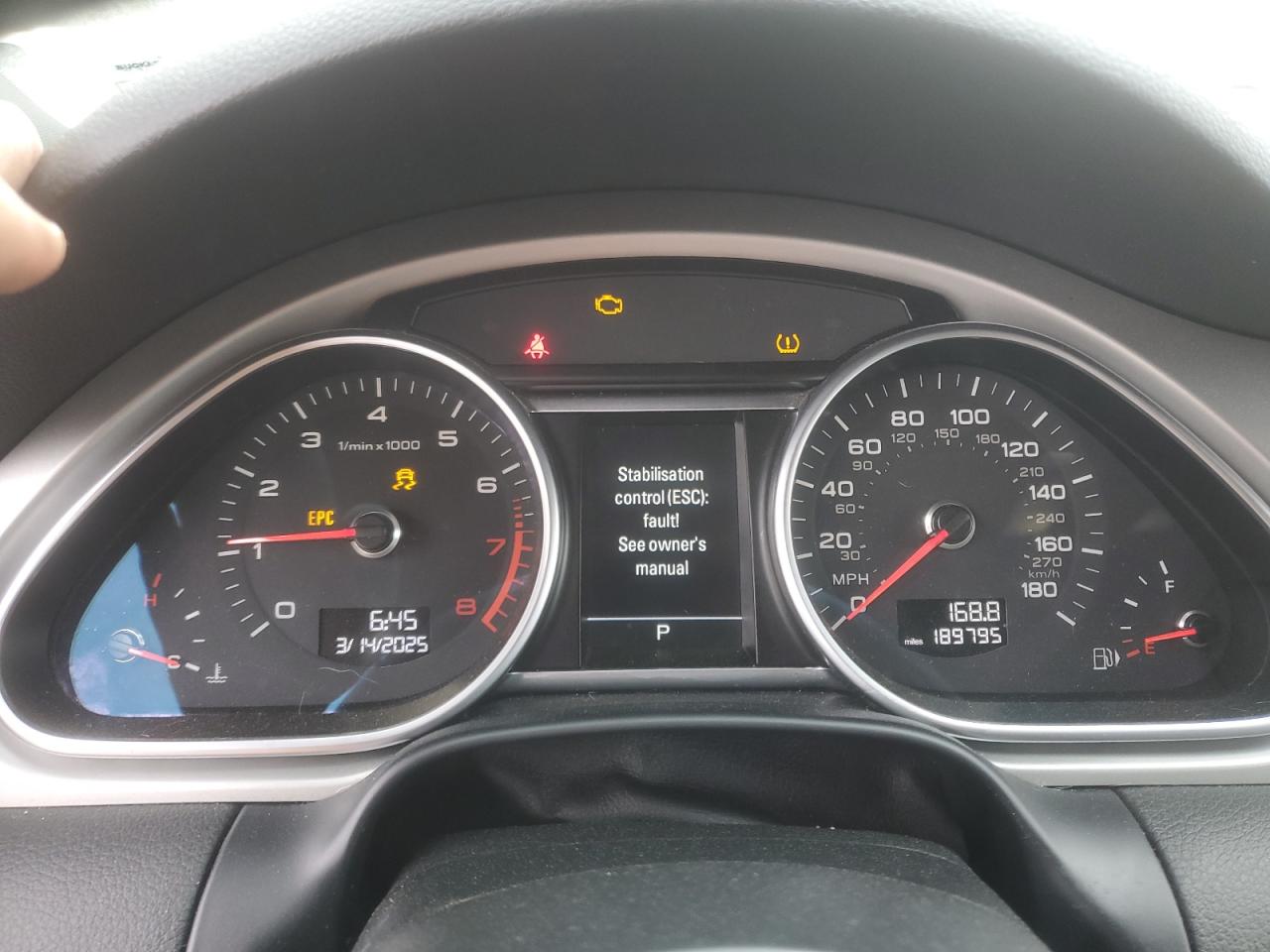 2015 Audi Q7 VIN WA1DGAFE4FD032659 Copart auction photo, normal wear / minor dent/scratches damage thumbnail 9