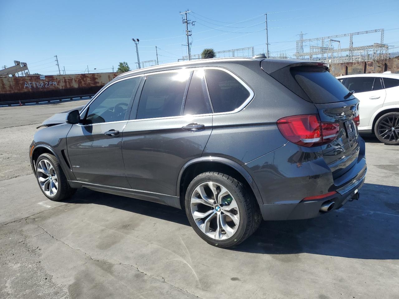 2017 BMW X5 VIN 5UXKR0C58H0V68965 Copart auction photo, front end damage thumbnail 2