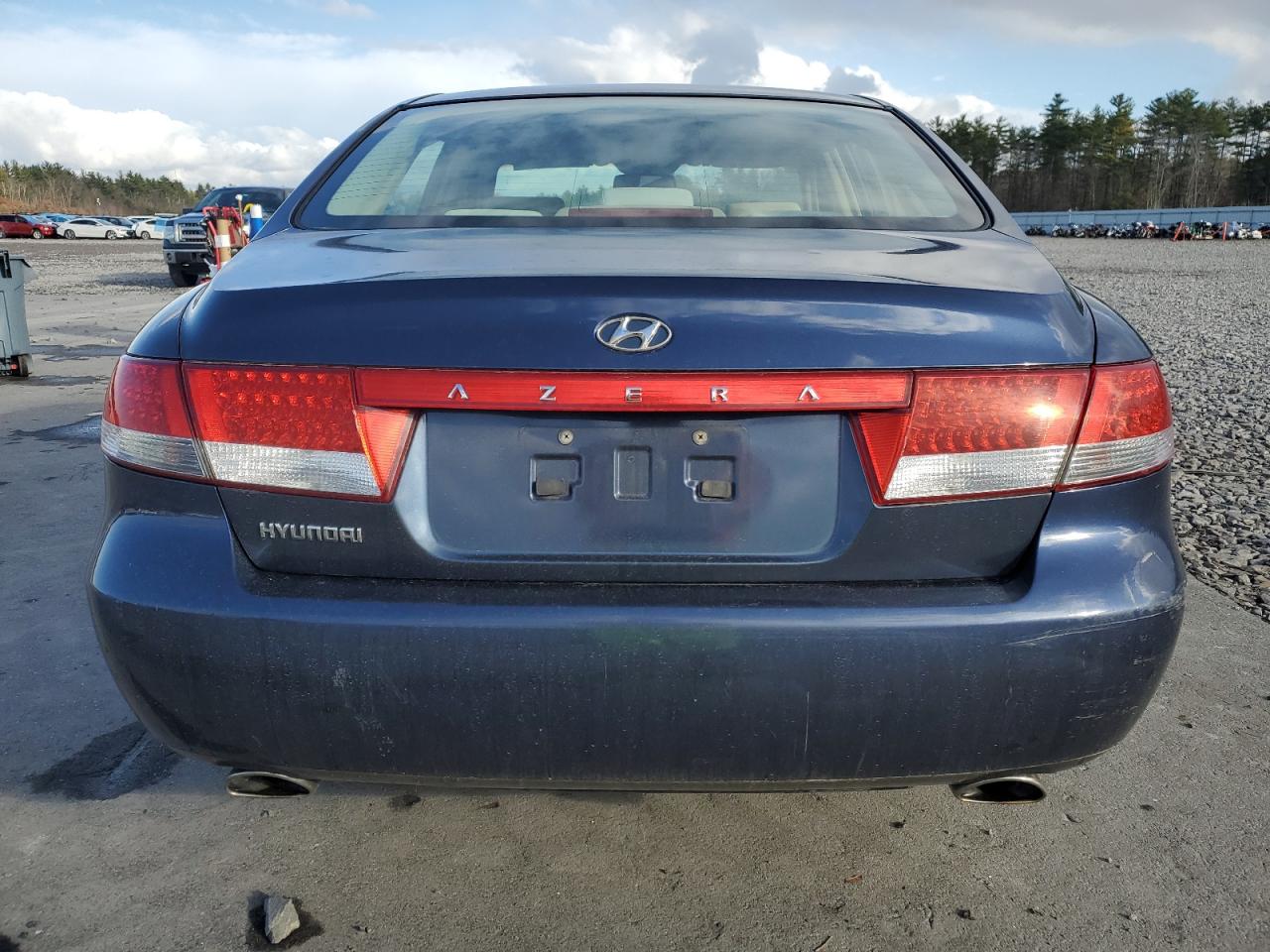 2006 Hyundai Azera VIN KMHFC46F76A137195 Copart auction photo, front end / minor dent/scratches damage thumbnail 6