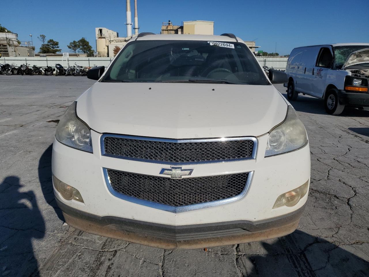 2011 Chevrolet Traverse VIN 1GNKRFED4BJ328815 Copart auction photo, rear end / minor dent/scratches damage thumbnail 5