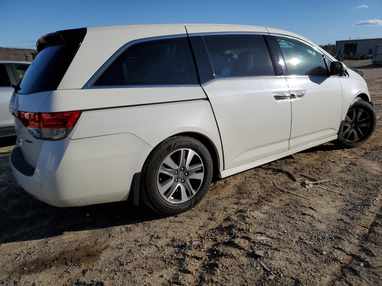 2016 Honda Odyssey VIN 5FNRL5H96GB012910 Copart auction photo, all over / undercarriage damage thumbnail 3