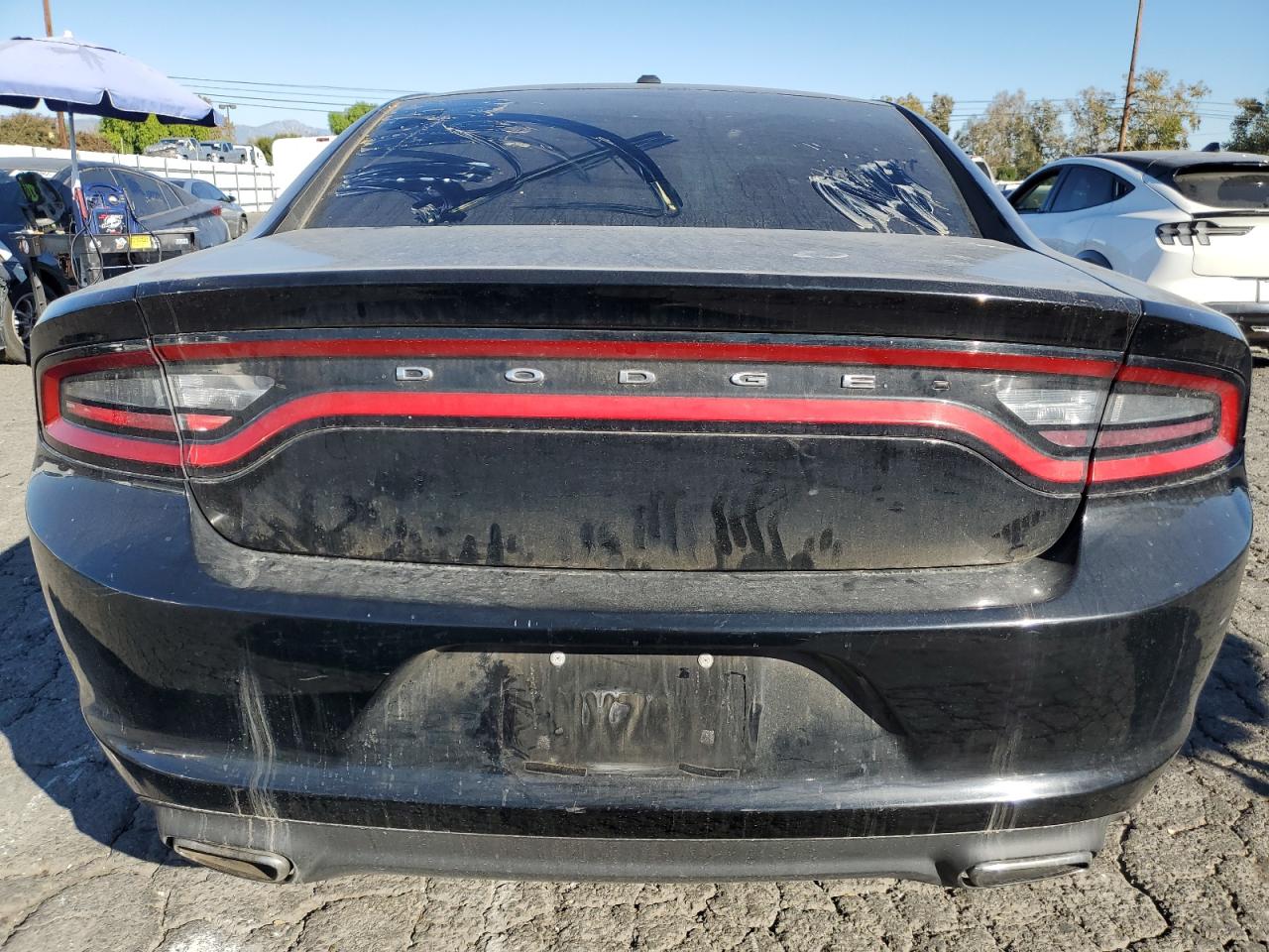 2015 Dodge Charger VIN 2C3CDXBGXFH735694 Copart auction photo, minor dent/scratches damage thumbnail 6