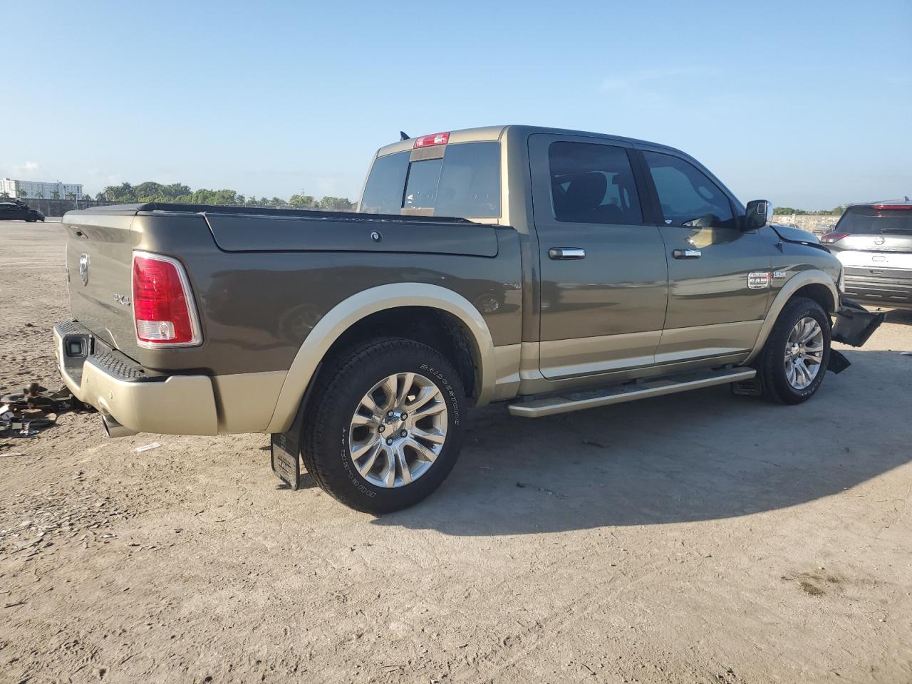 2015 RAM 1500 VIN 1C6RR7PT5FS533245 Copart auction photo, front end damage thumbnail 3