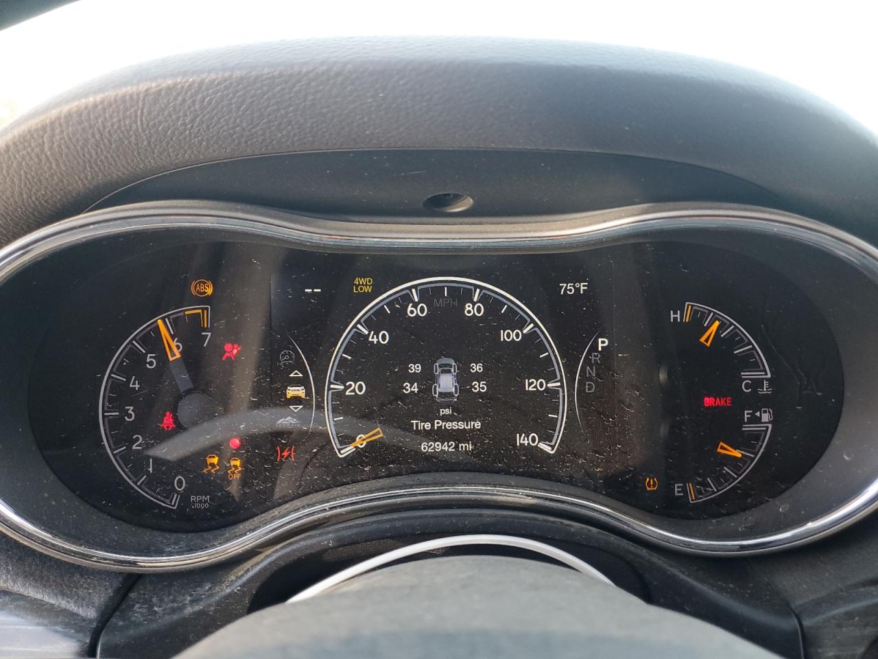 2019 Jeep Grand Cherokee VIN 1C4RJFBG4KC720288 Copart auction photo, front end damage thumbnail 9