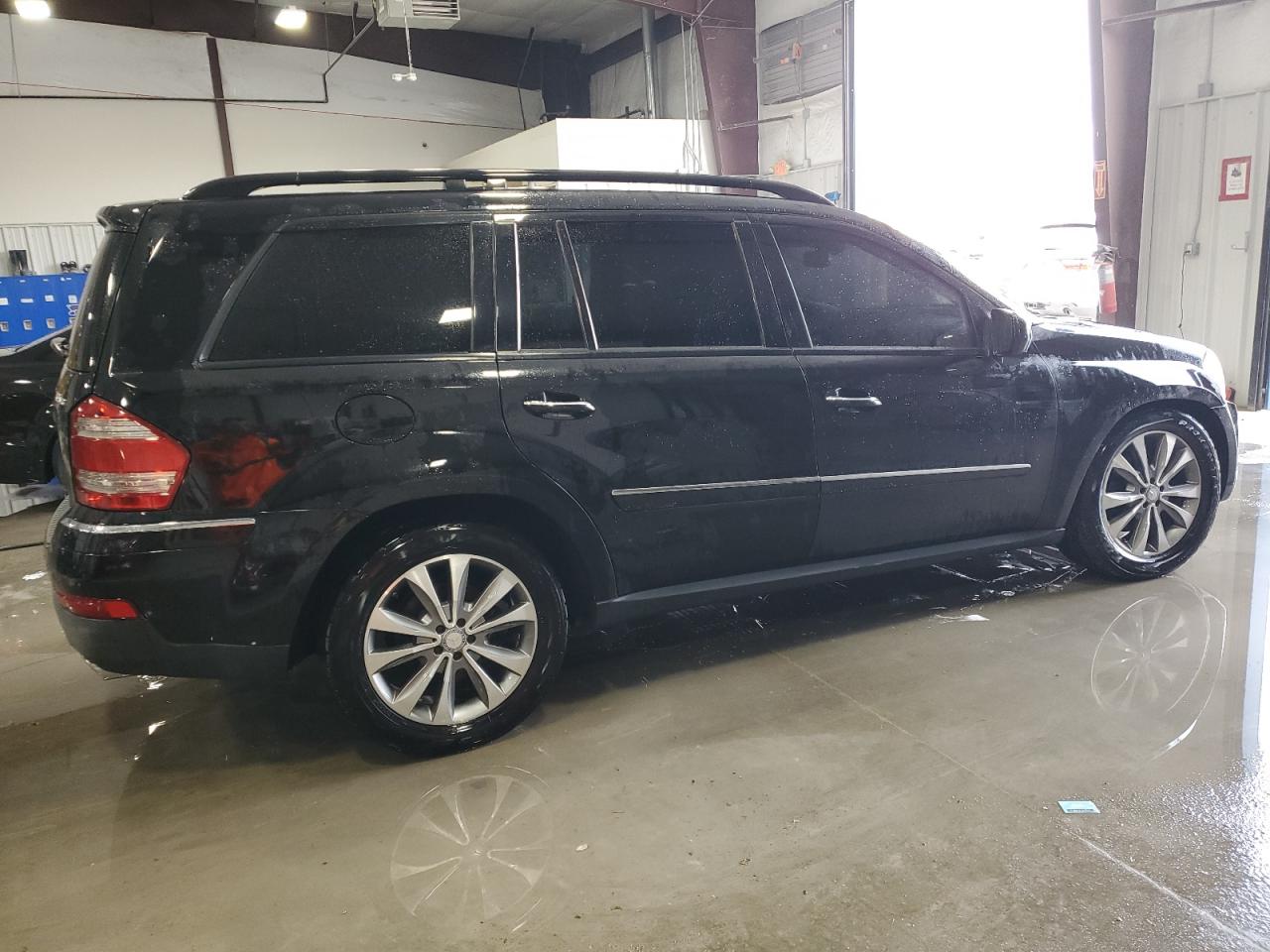 2009 Mercedes-Benz GL-klasse VIN 4JGBF71E39A511599 Copart auction photo, water/flood damage thumbnail 3