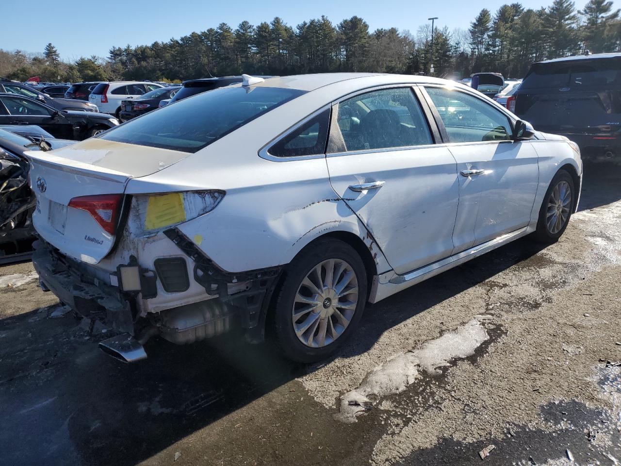 2015 Hyundai Sonata VIN 5NPE34AF8FH016580 Copart auction photo, rear end / minor dent/scratches damage thumbnail 3