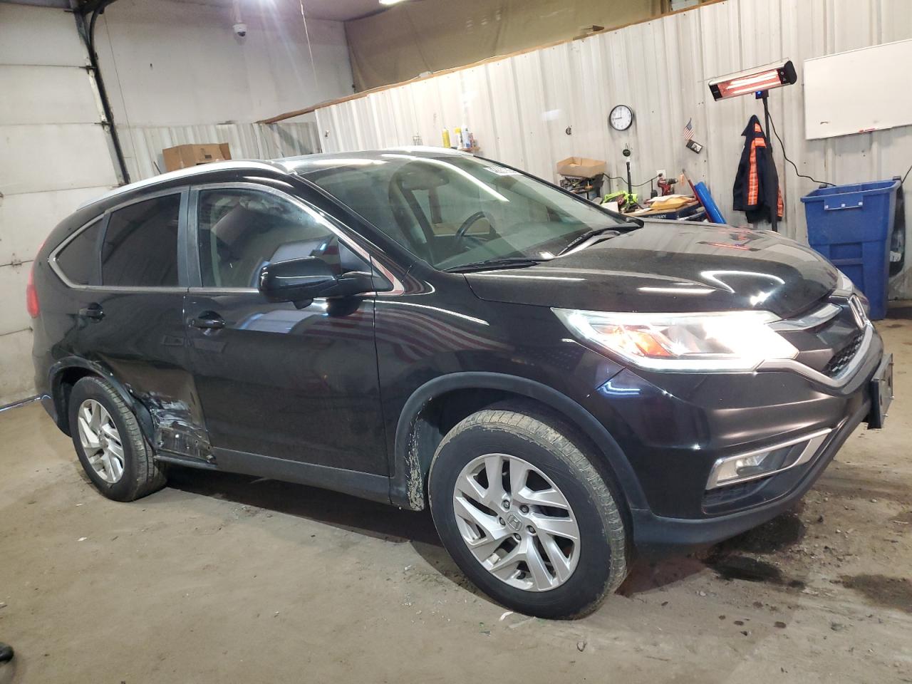 2016 Honda CR-V VIN 2HKRM4H74GH672788 Copart auction photo, side / minor dent/scratches damage thumbnail 4